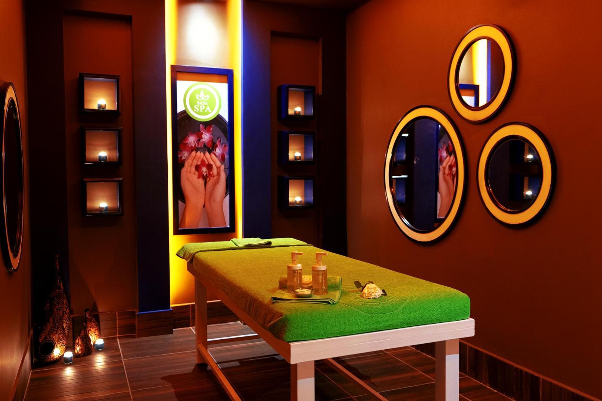Pickalbatros Blu Spa Resort - Adults Friendly 16 Years Plus- Ultra All-Inclusive Хургада Екстер'єр фото A massage table