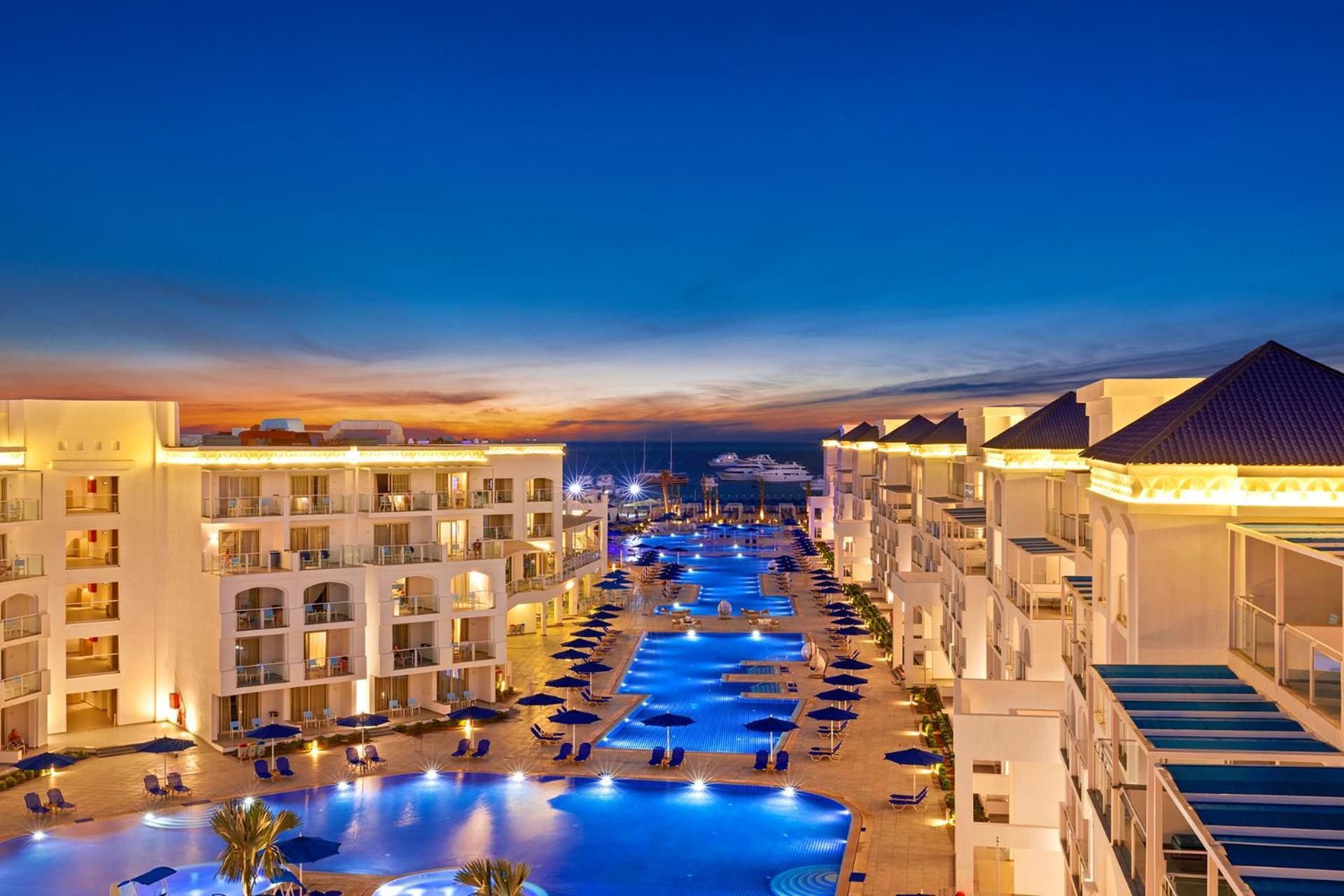Pickalbatros Blu Spa Resort - Adults Friendly 16 Years Plus- Ultra All-Inclusive Хургада Екстер'єр фото Royal Beach Palace